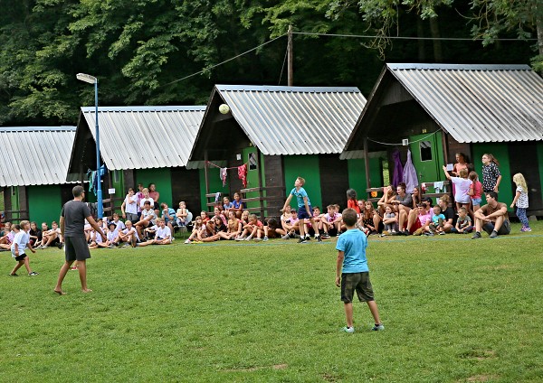 Dětský týden 2021_ fotbal, tvoření, skřítci