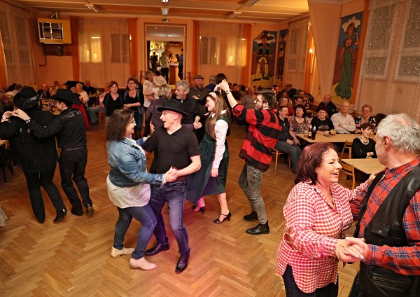 Country bál 2023