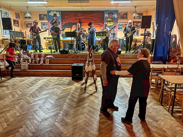 Velikonoce a Country bál