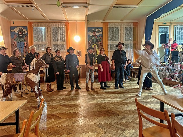 Velikonoce a Country bál